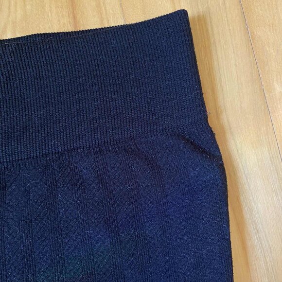 Warm Black Leggings - Picture 2 of 3